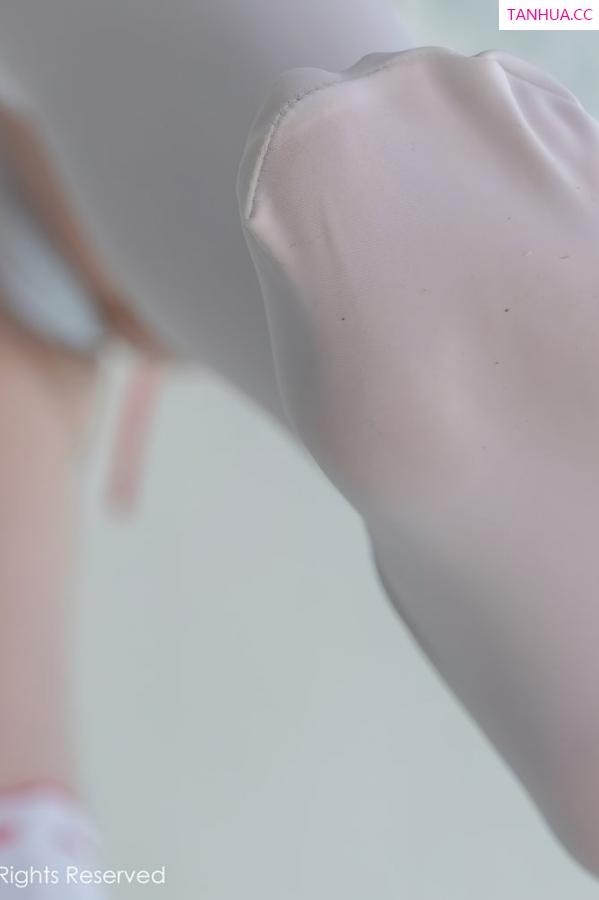 王语纯 王雨纯 [XiuRen]高清写真图 2022.05.27 No.5072 王雨纯第6张图片